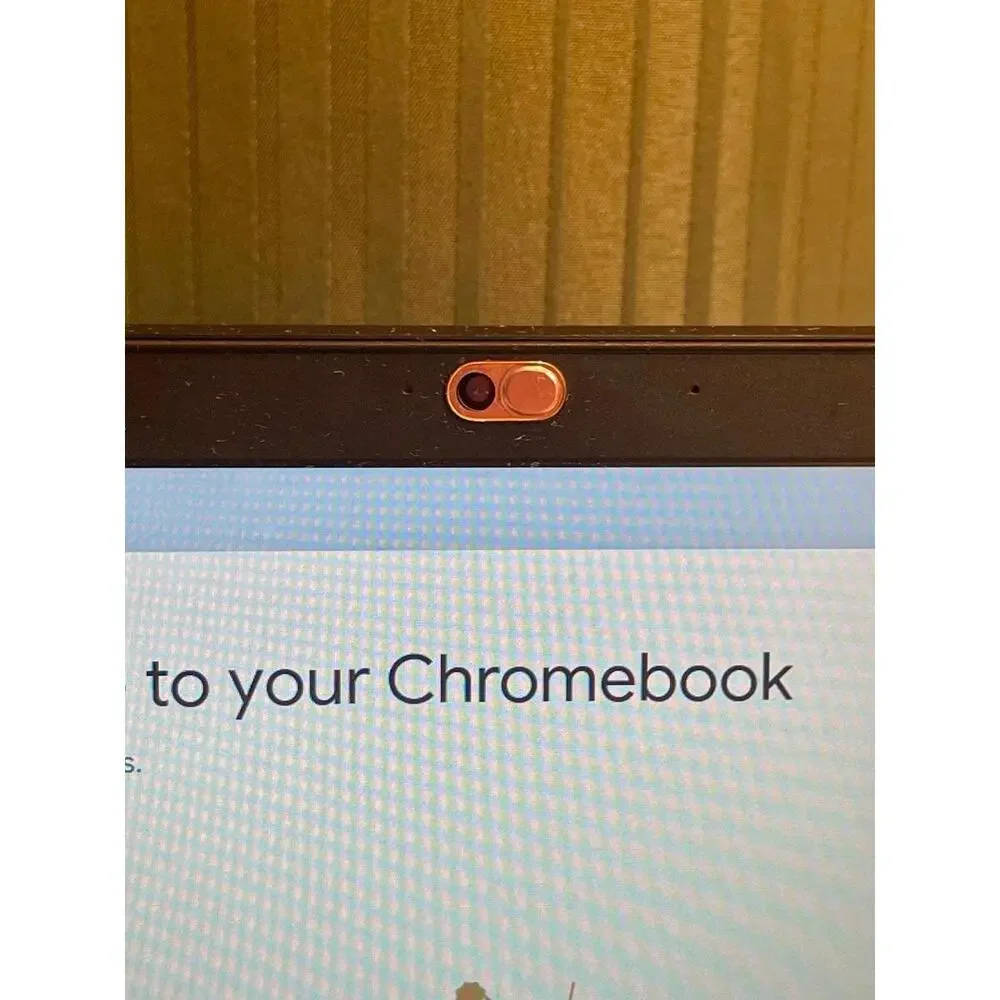 Lenovo IdeaPad 3 11 Chromebook Laptop - 11.6